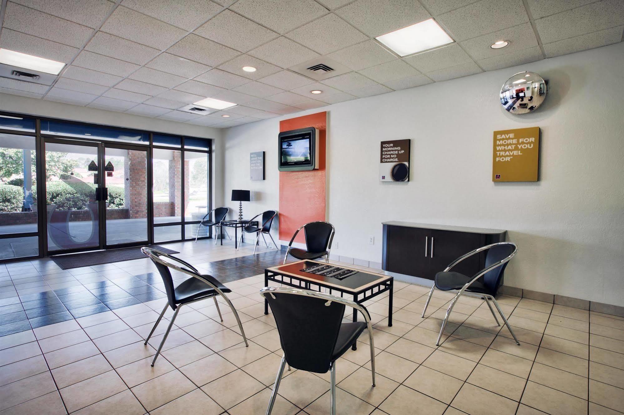 6-tallahassee, Fl - Downtown Hotel 2*